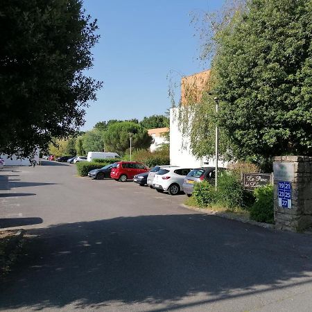 Allee De Limoge Vannes Exterior foto